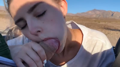 拉斯维加斯敞篷车内嫩妹豪放野战 激情车震诱人实战