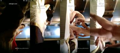 全国探花11月9日两个极品mo特4P.